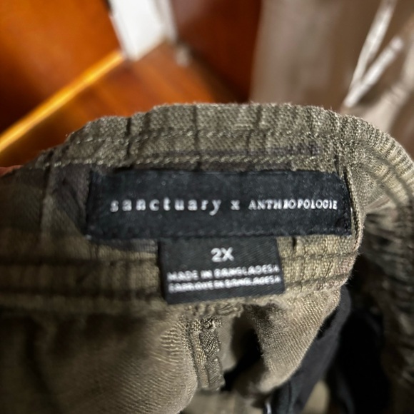 Sanctuary x Anthropologie Linen Crop Camo Cargo Pants Size 2X - Picture 7 of 8